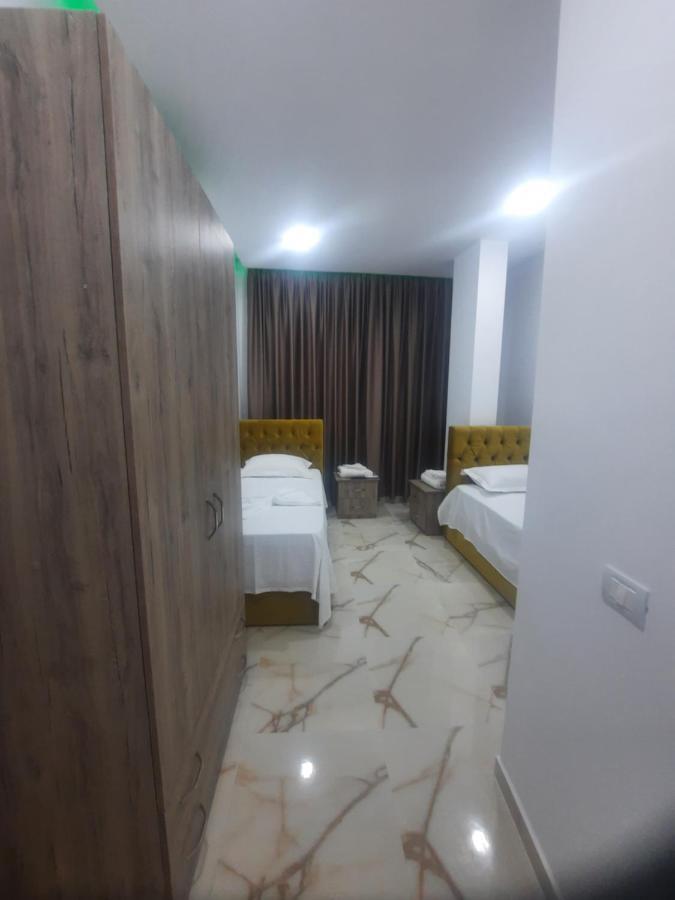 Hotel Megniar Lushnjë